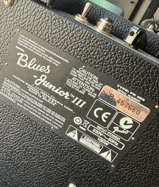 Fender Blues Junior III Amplificador Guitarra