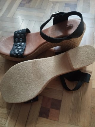 Sandalias Roberto Torretta de Piel Nuevas