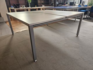 Secretária dupla ou mesa de reunião - óptimo estad