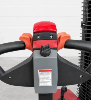 OFERTA APILADOR ELÉCTRICO