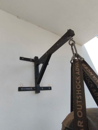 Saco de boxeo con soporte