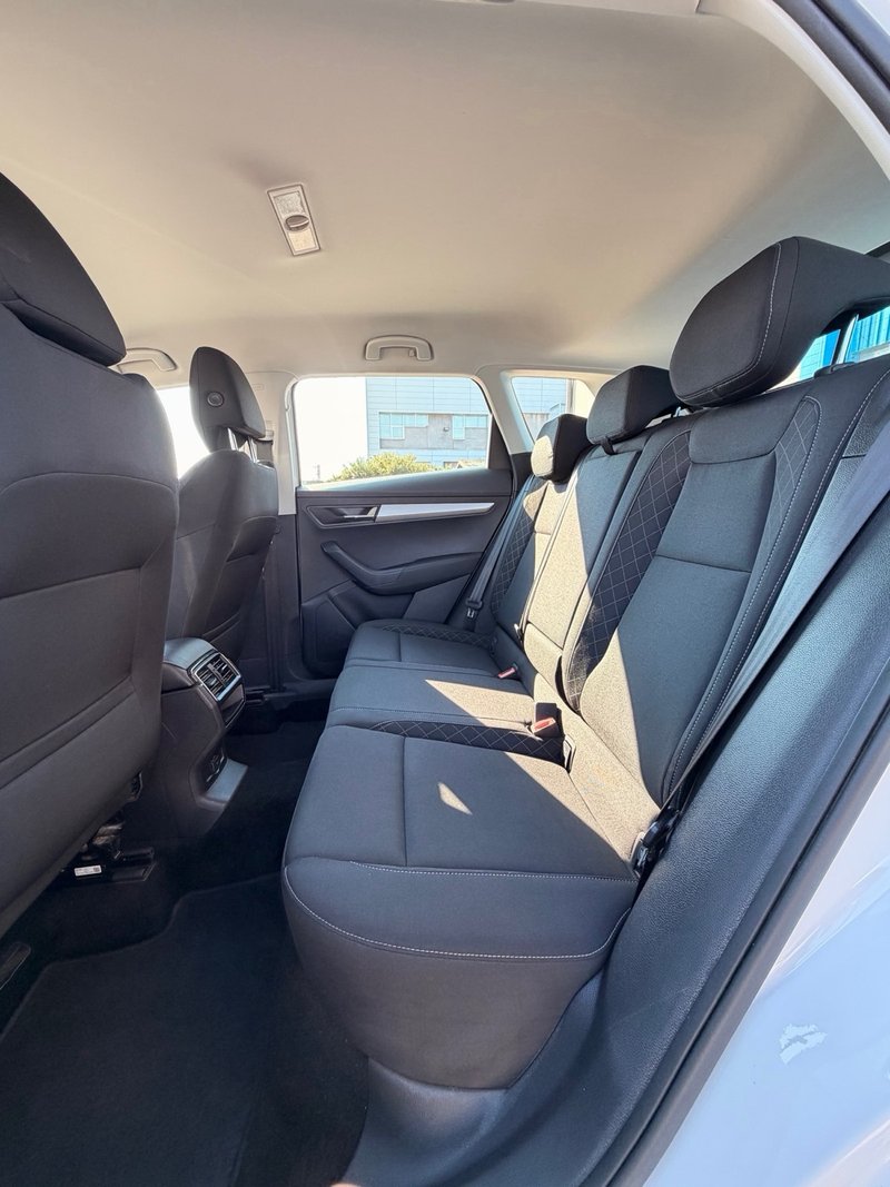 Škoda Karoq 2021, foto 10
