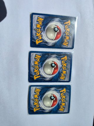 Carte Pokemon Charizard, Blastoise, Venusaur 1999