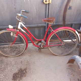 Bicicleta BH Mujer Roja Varillas