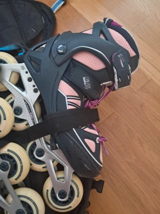 Mochila, patines en línea y Casco Oxelo