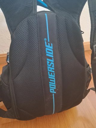 Mochila, patines en línea y Casco Oxelo