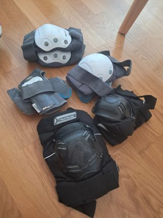 Mochila, patines en línea y Casco Oxelo