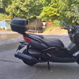 Yamaha XMAX 400i ABS Iron Max Negra