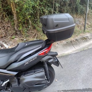 Yamaha XMAX 400i ABS Iron Max Negra