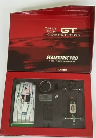 Audi R-8 PRO SCALEXTRIC