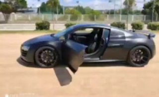 Audi R8 V10