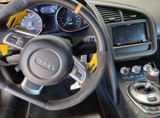 Audi R8 V10