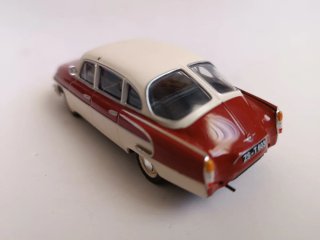 TATRA Coche de colección  1/43