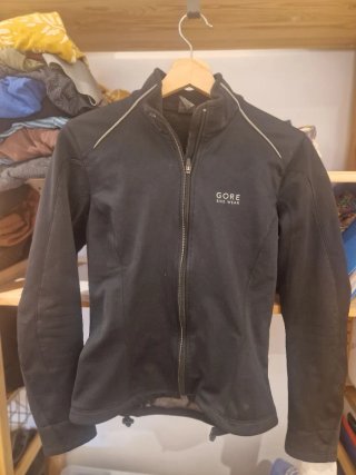 Jaqueta Gore Bike Wear Talla S