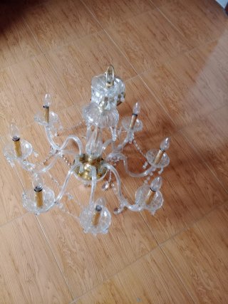 Lámparas de araña dorada con cristales