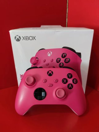 Mando Xbox Series X Deep Pink