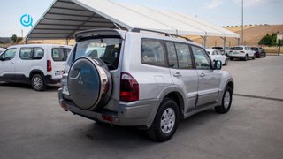 Mitsubishi Montero 2004