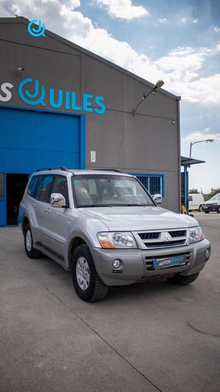 Mitsubishi Montero 2004