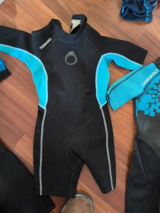 Conjunto Neoprenos Tribord niñ@s 10 y 8 años