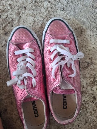 Converse rosas metalizadas