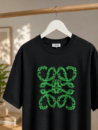 Camiseta Loewe Negra Estampado Verde Talla L