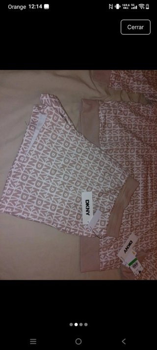 Conjunto DKNY mujer beige y blanco oversay