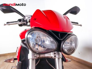 TRIUMPH STREET TRIPLE 660 S ABS