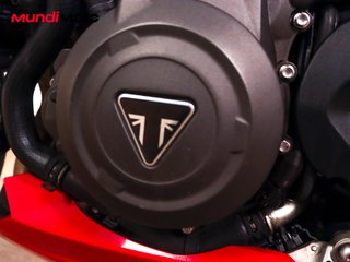 TRIUMPH STREET TRIPLE 660 S ABS