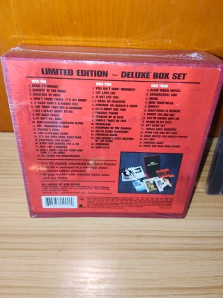 NUEVO PRECINTADO! Bob Dylan  Box Set y CD Tempest.