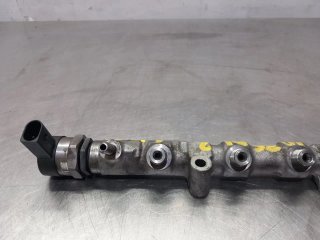 Rampa inyectora SEAT IBIZA BERLINA (6J5)