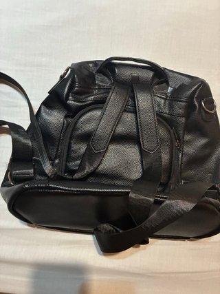 Mochila Negra Antirrobo