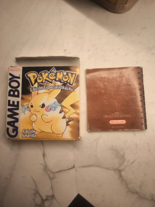 Pokemon Amarillo Edición Especial Pikachu