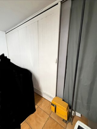 Puerta Garaje Corredera Aluminio y Hierro.