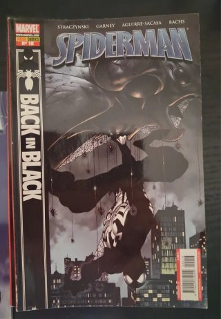 Comics ASOMBROSO SPIDERMAN,de Panini.