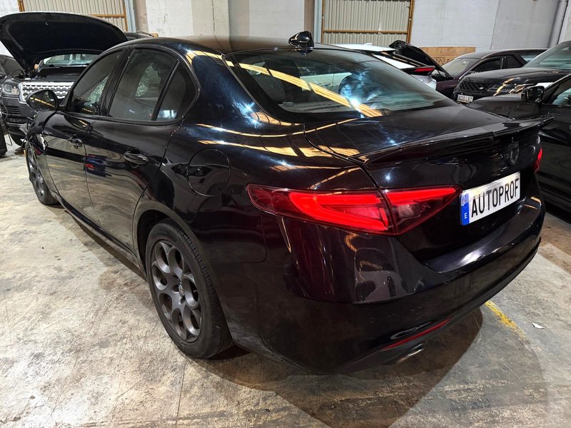Alfa Romeo Giulia 2.2D 2019 POCO GOLPE!!! - foto 1