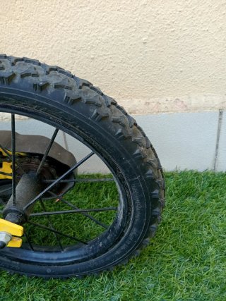 Bicicleta infantil amarilla Transformers