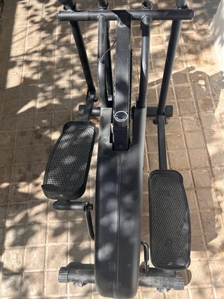 Bicicleta elíptica negra