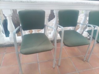 4 Sillas Verdes con Reposabrazos