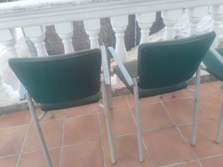4 Sillas Verdes con Reposabrazos