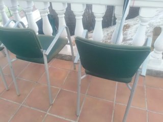 4 Sillas Verdes con Reposabrazos