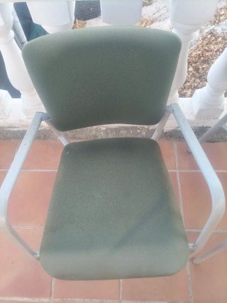 4 Sillas Verdes con Reposabrazos