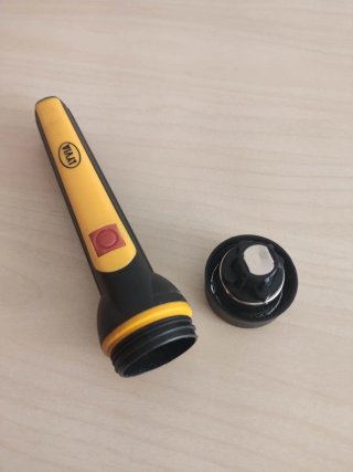 Torcia elettrica portatile