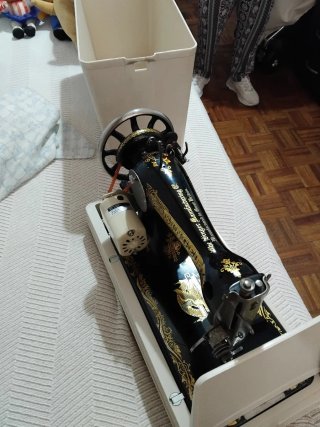 Máquina de coser Singer