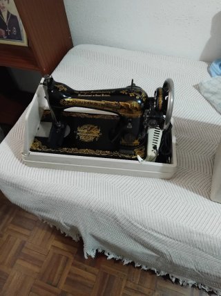 Máquina de coser Singer