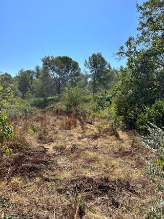 Parcela con construcción en Tarragona