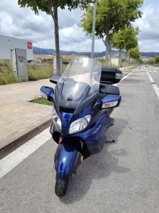 Suzuki Maxi Scooter Azul