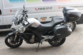 CFMOTO 650 MT