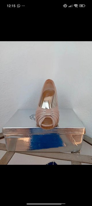 Tacones champán talla 37