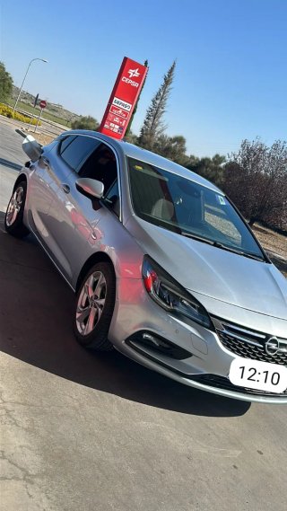 Opel Astra 2017
