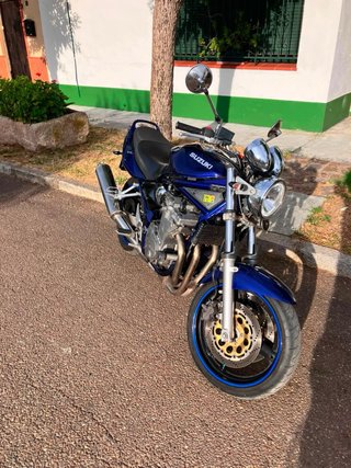 Suzuki Bandit GSF 600 Naked Azul
